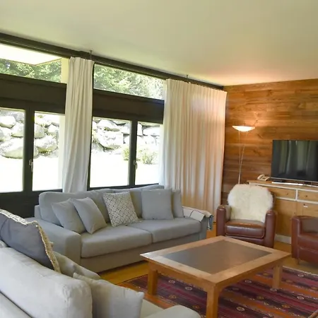 Apartment Saints Peres 11 *